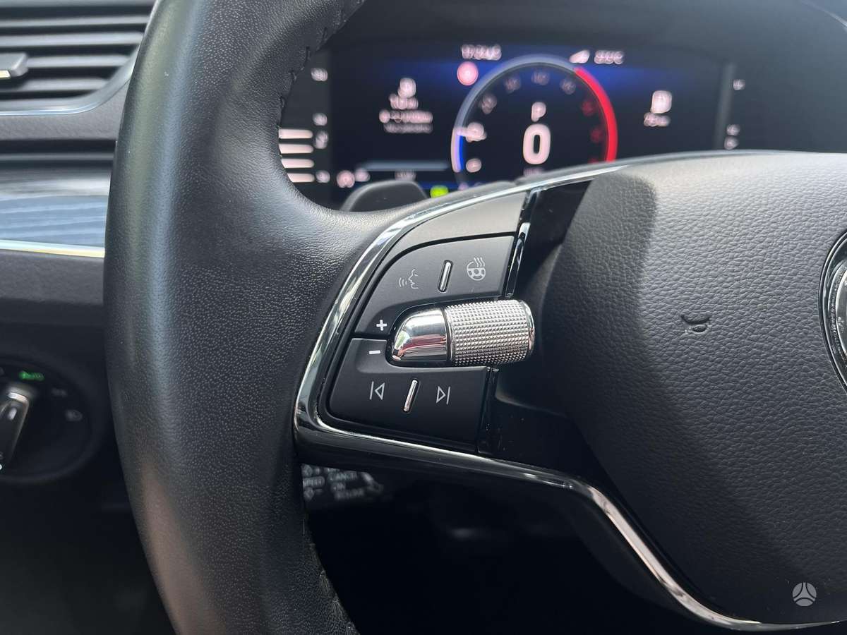 Skoda Superb, 2.0 l., Универсал
