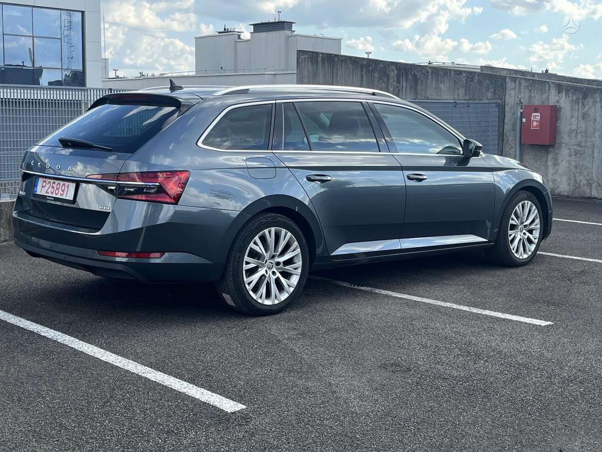 Skoda Superb, 2.0 l., Универсал