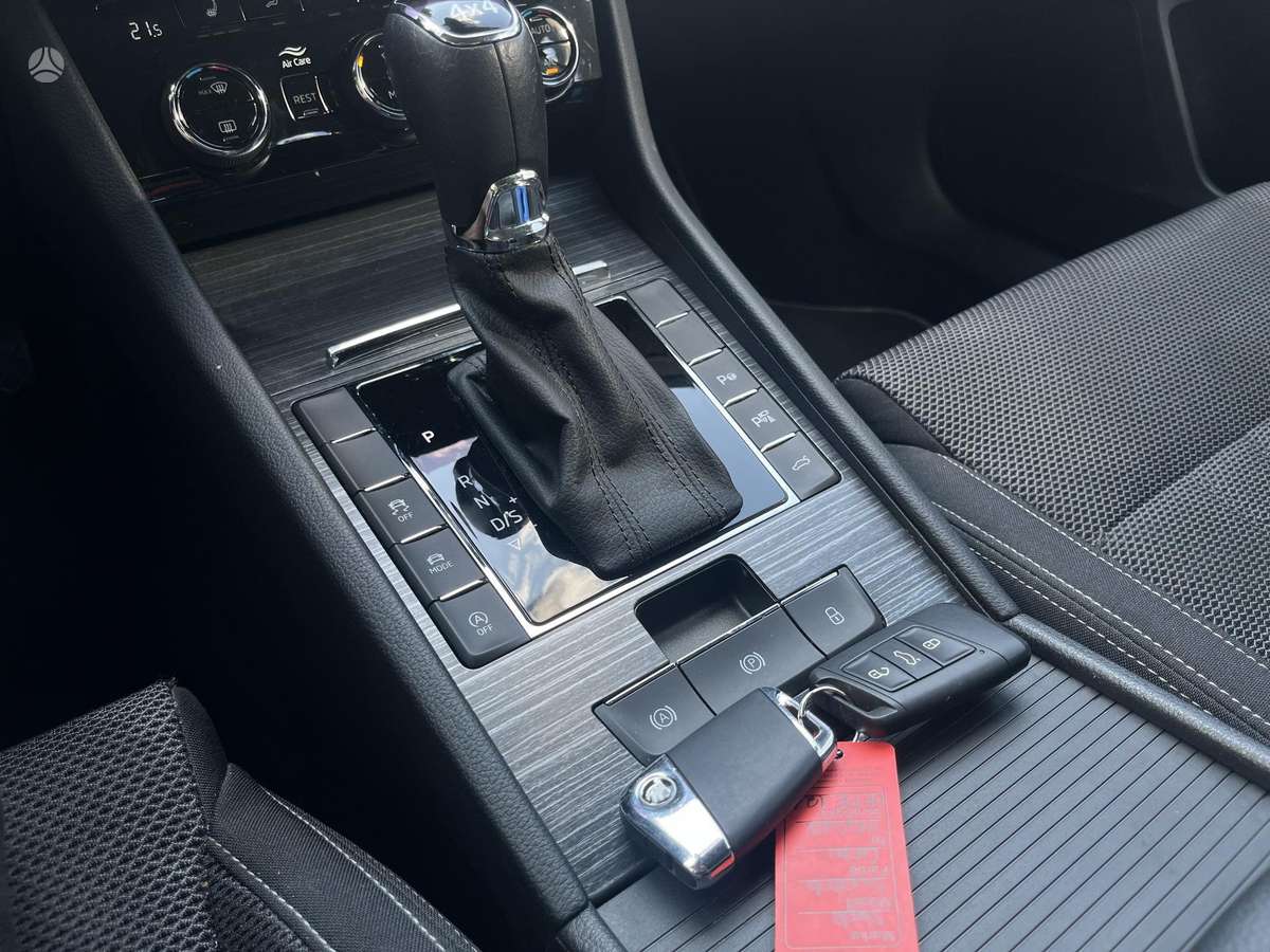 Skoda Superb, 2.0 l., Универсал