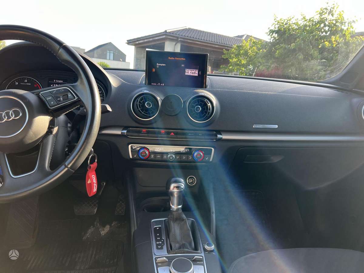 Audi A3, 2.0 l., sedanas
