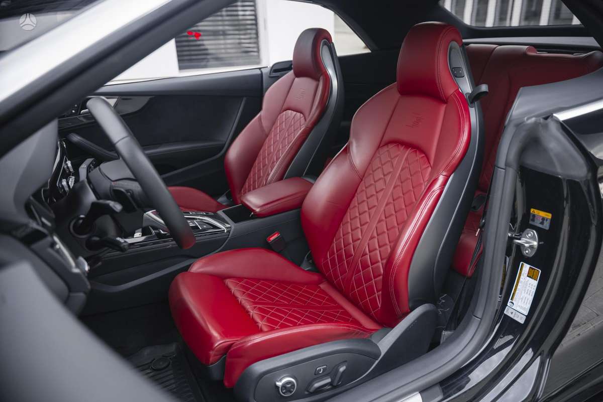 Audi S5, 3.0 l., convertible