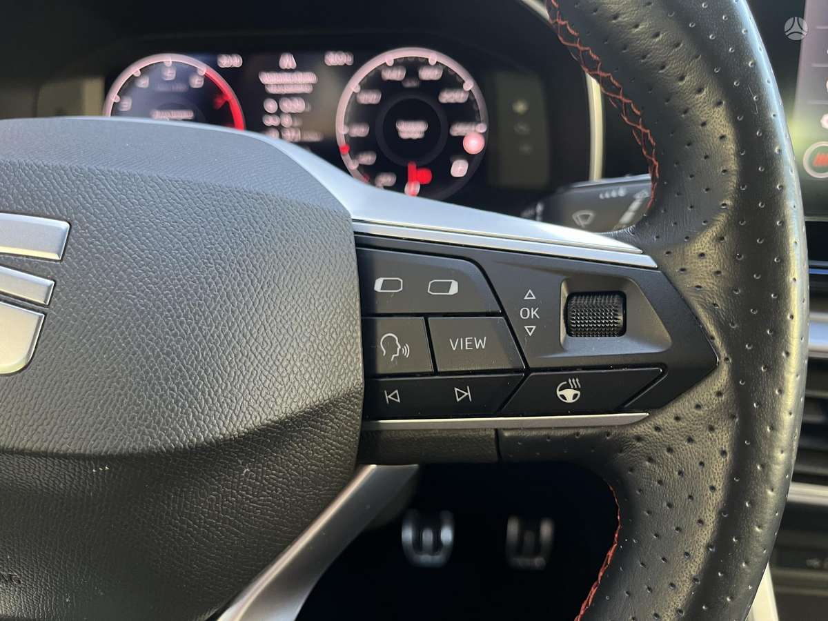 Seat Leon, 1.5 l., hatchback