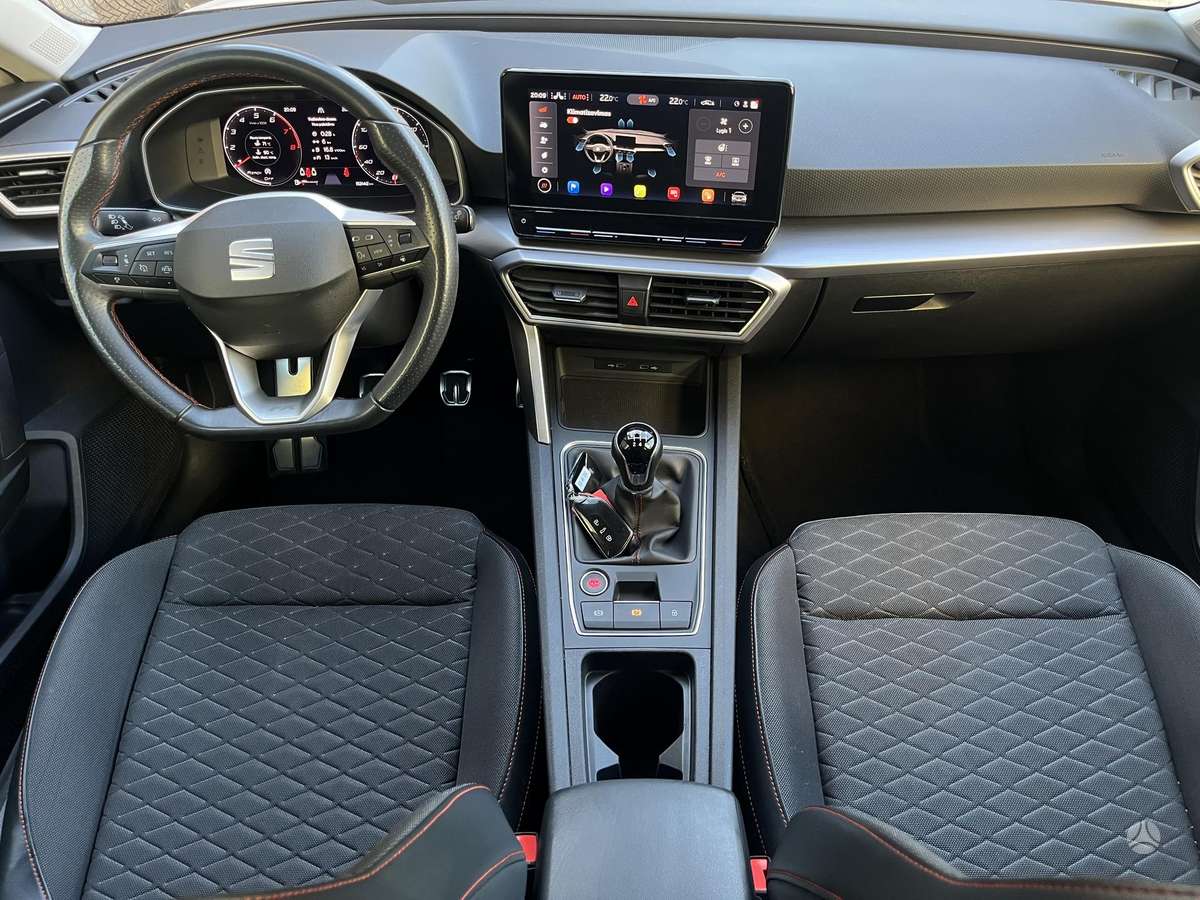 Seat Leon, 1.5 l., hatchback
