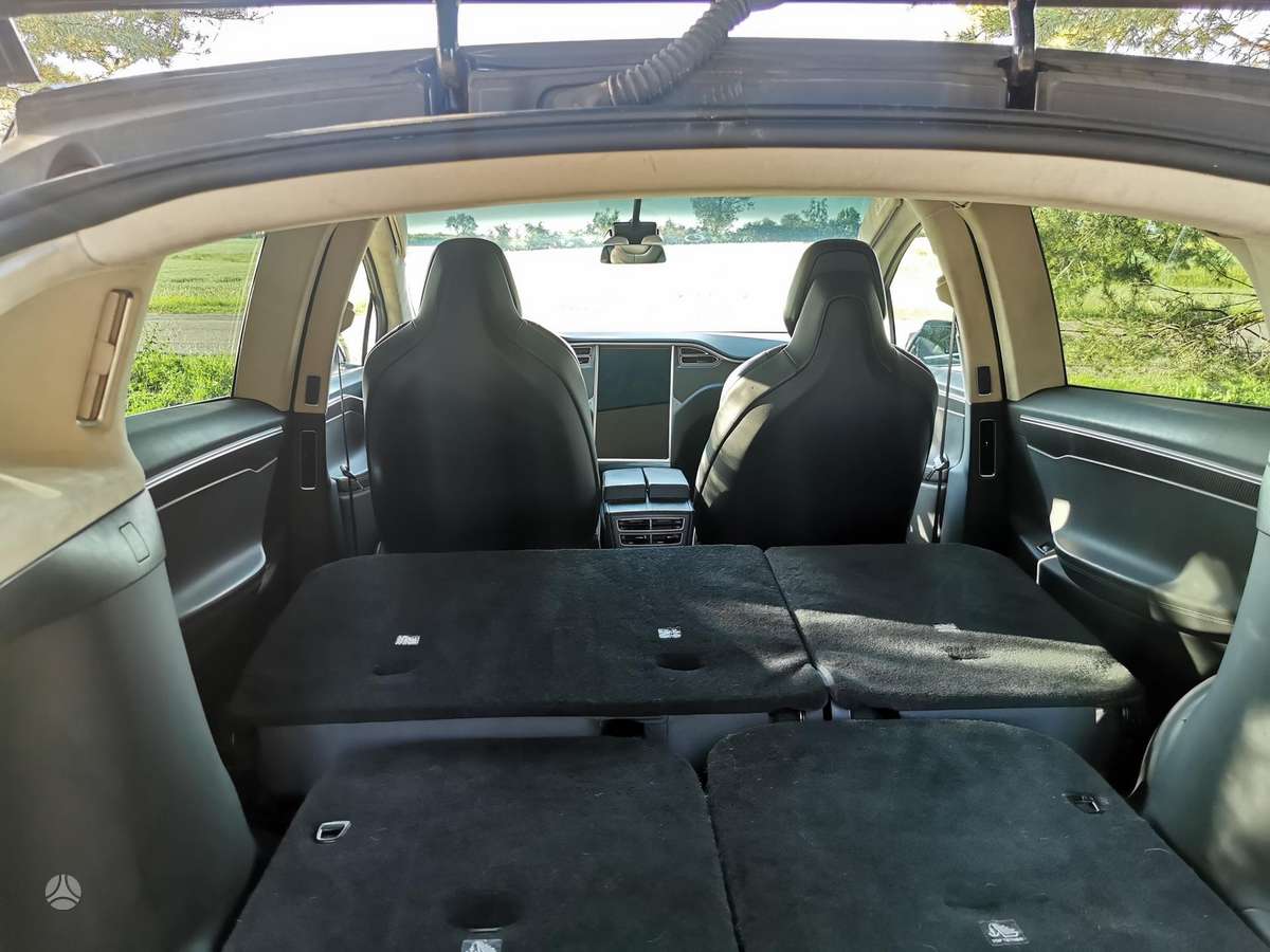 Tesla Model X, 75 kWh, off-road / crossover