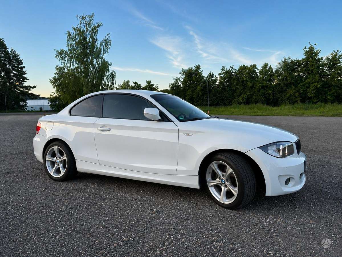 BMW 120, 2.0 l., Купе (coupe)