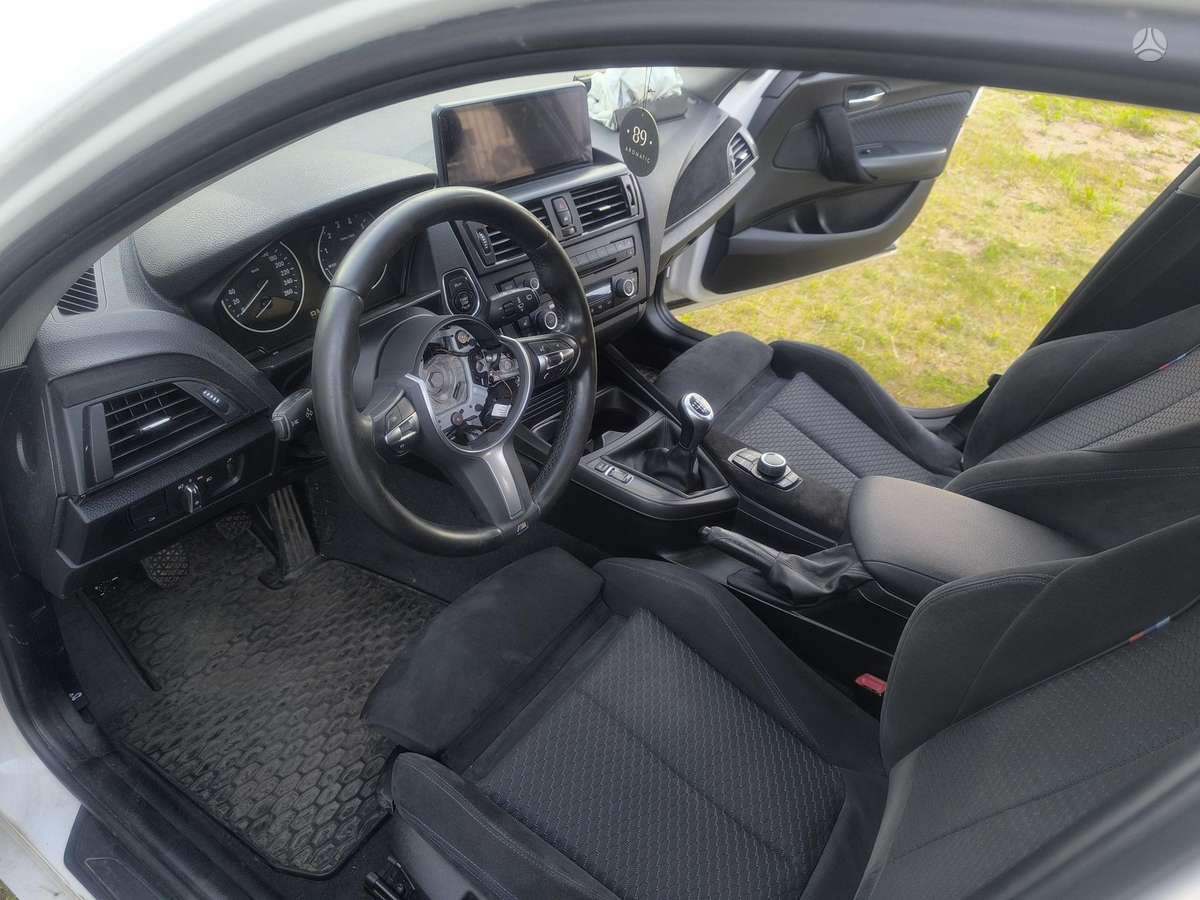 BMW 116, 1.6 l., hatchback