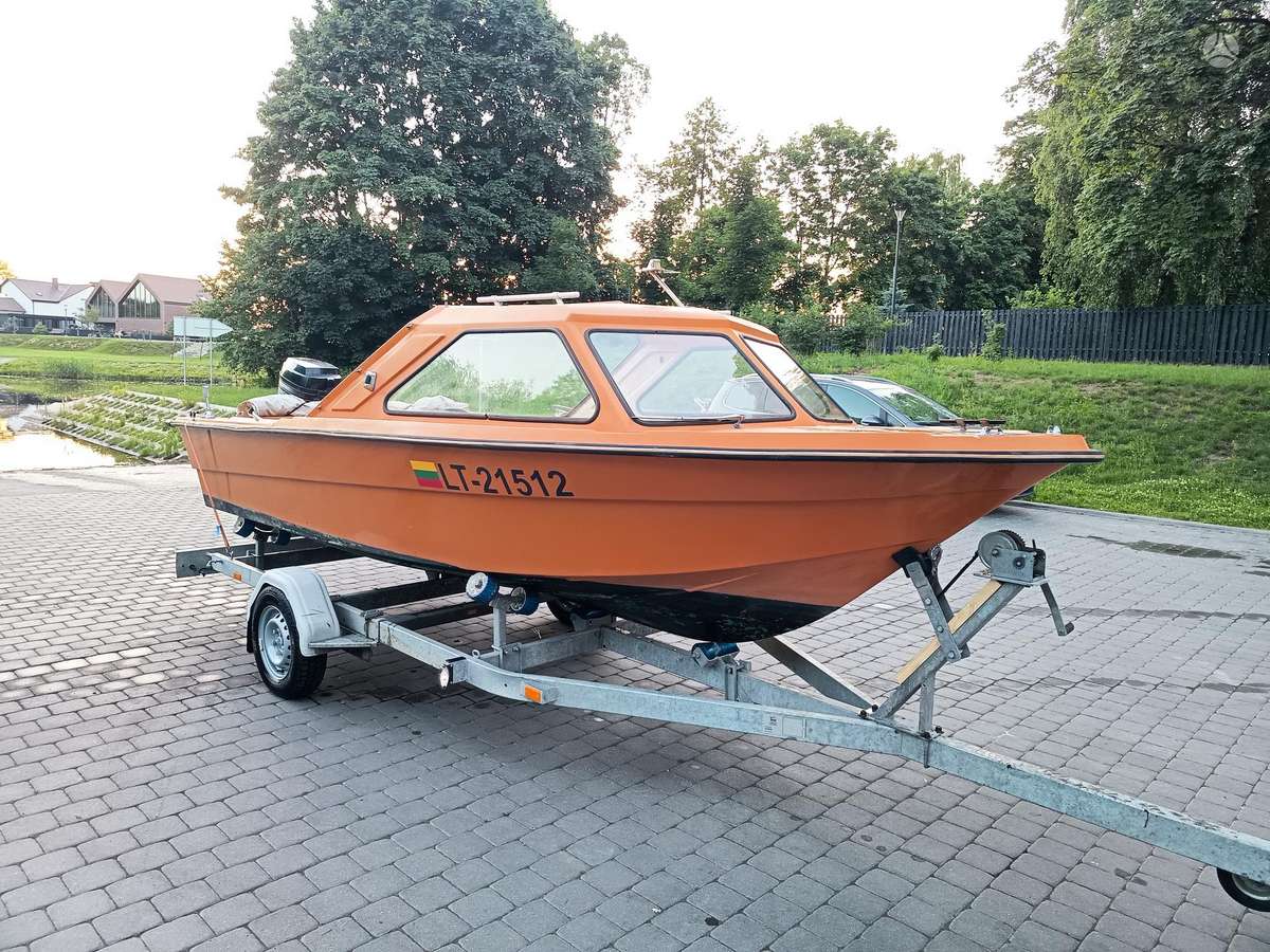 Uttern Favorit 510HT, яхты / катера