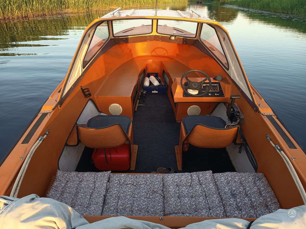 Uttern Favorit 510HT, яхты / катера