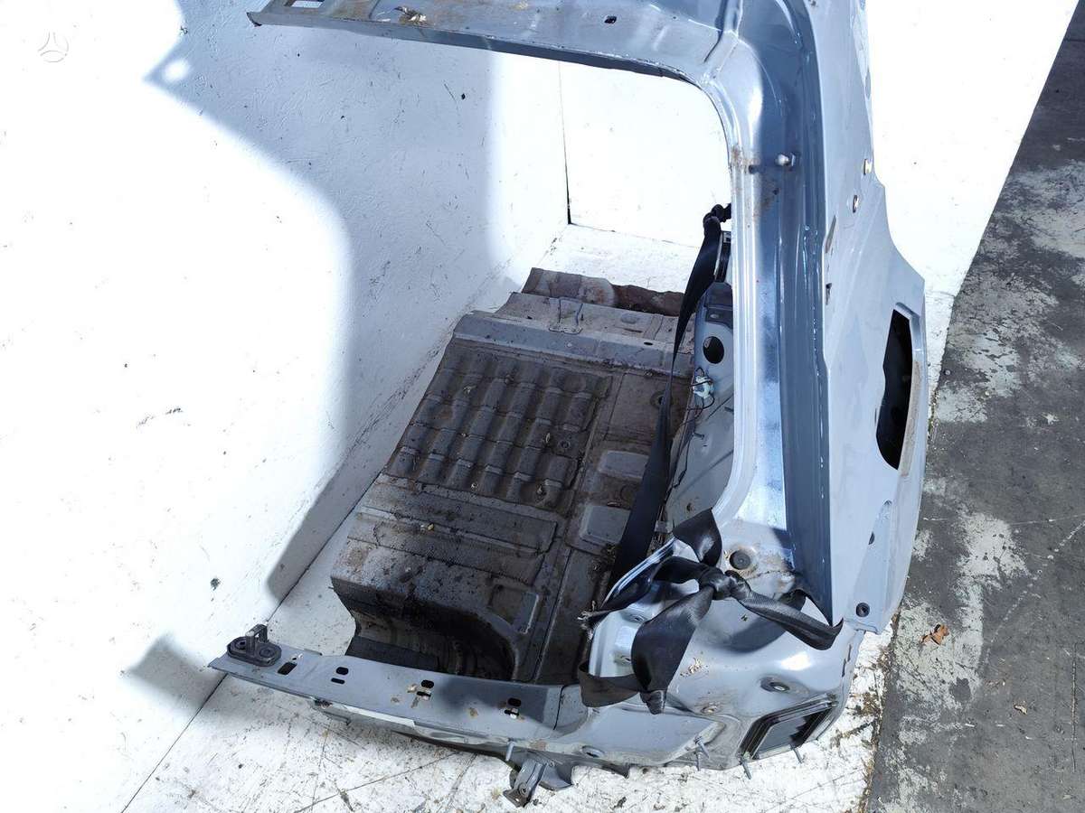 Cupra Born hood (front, rear)