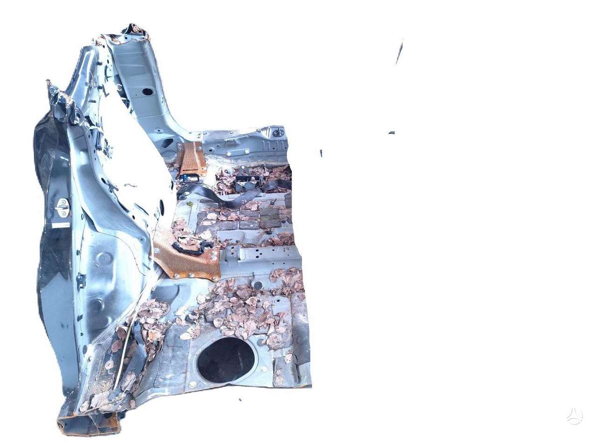 Nissan X-Trail hood (front, rear)