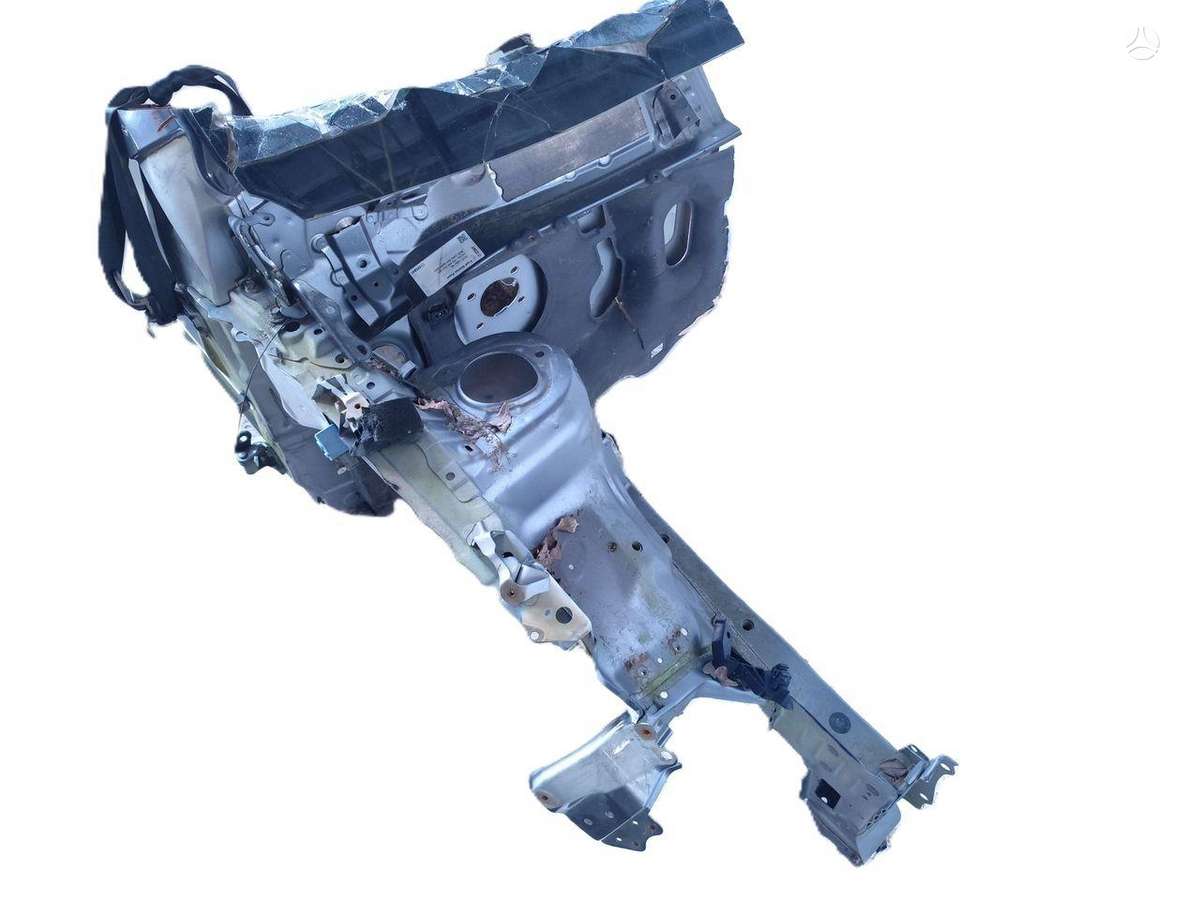 Lexus NX 300h hood (front, rear)