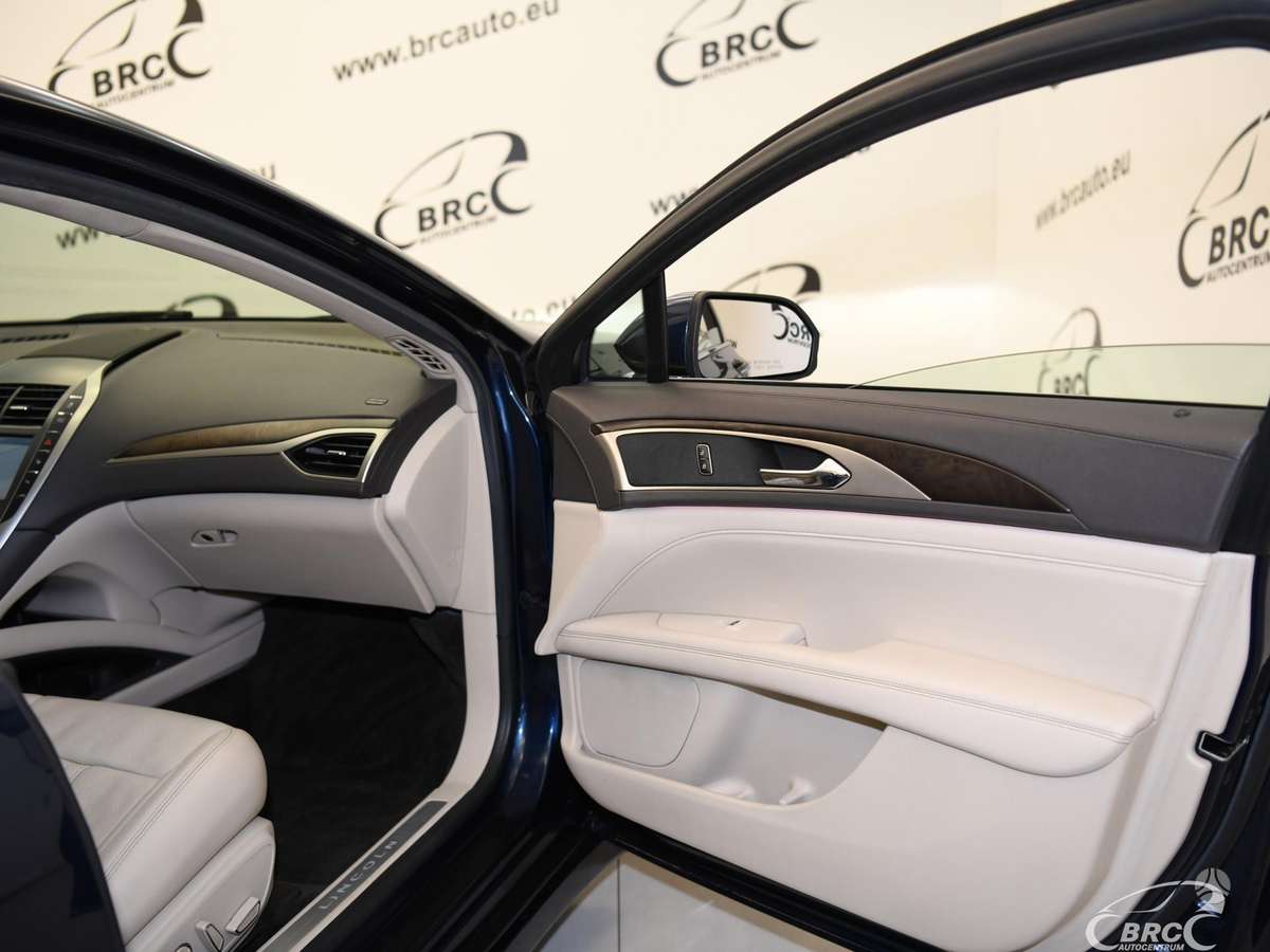 Lincoln MKZ, 2.0 l., Седан