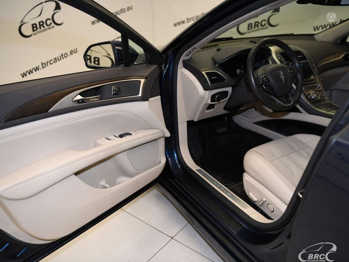 Lincoln MKZ, 2.0 l., Седан