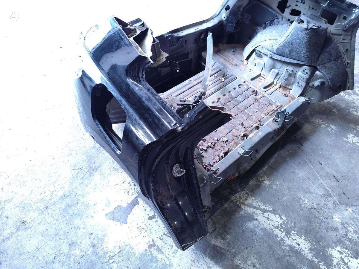 Audi Quattro hood (front, rear)