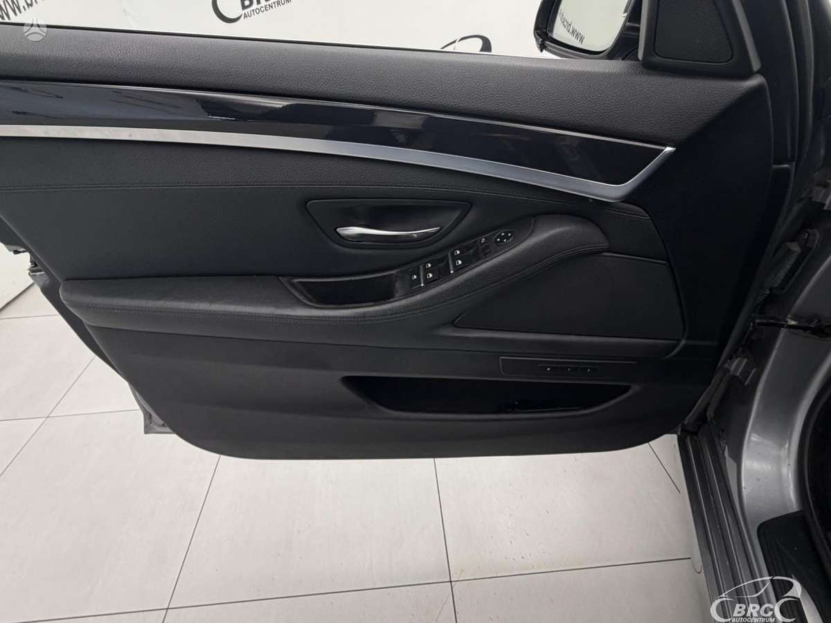 BMW 530, 3.0 l., Универсал