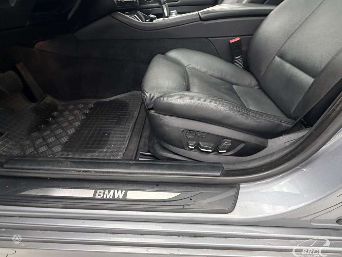 BMW 530, 3.0 l., Универсал