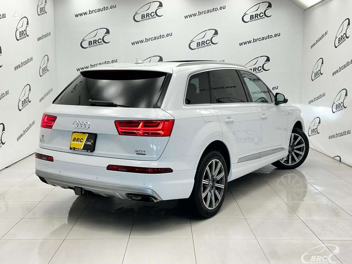 Audi Q7, 3.0 l., off-road / crossover
