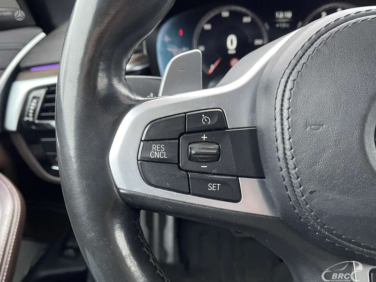 BMW M550, 4.4 l., Седан