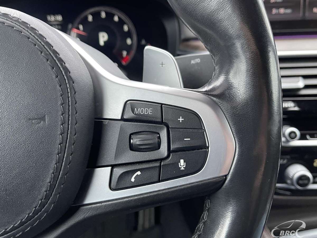 BMW M550, 4.4 l., Седан