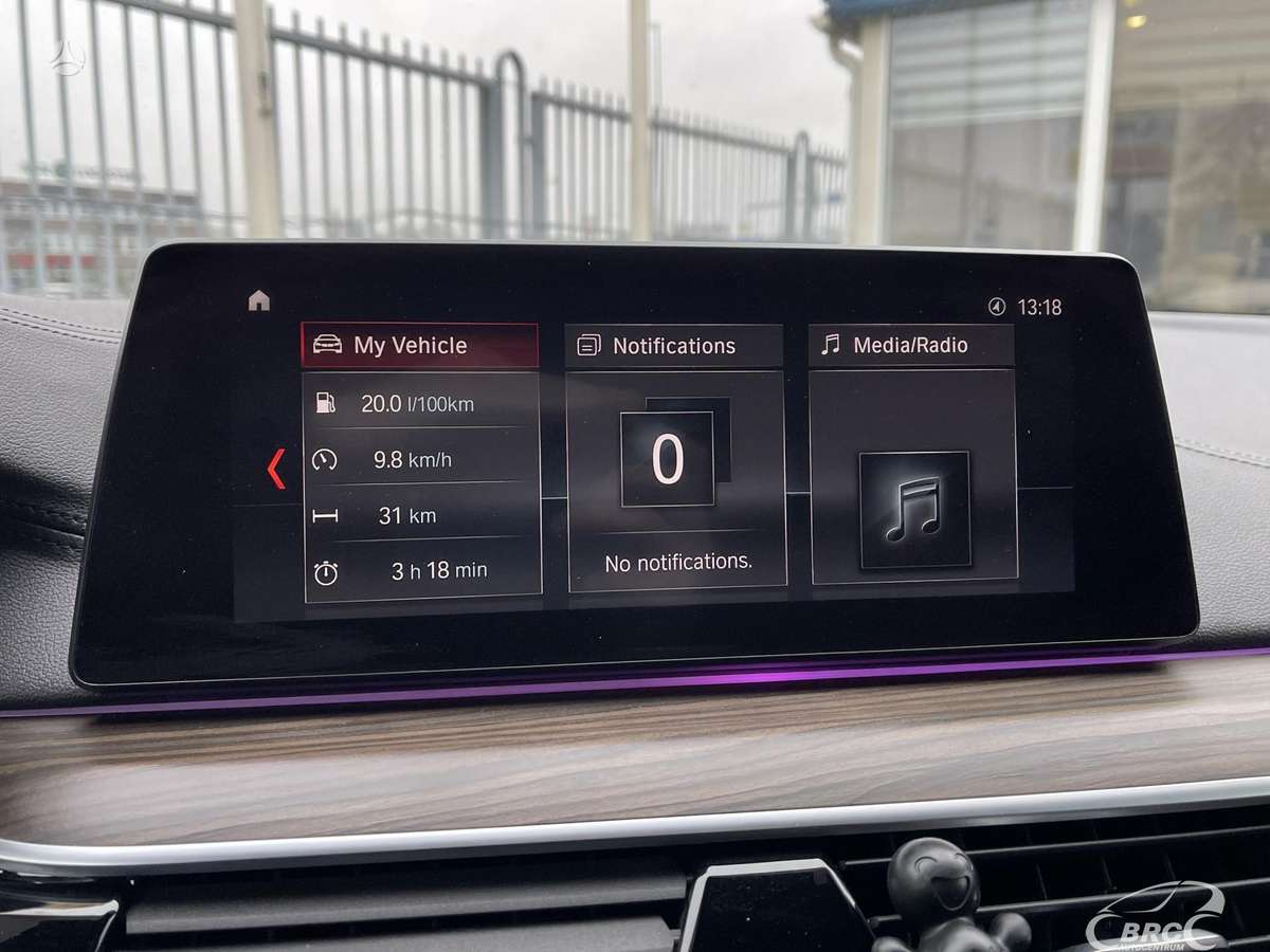 BMW M550, 4.4 l., Седан