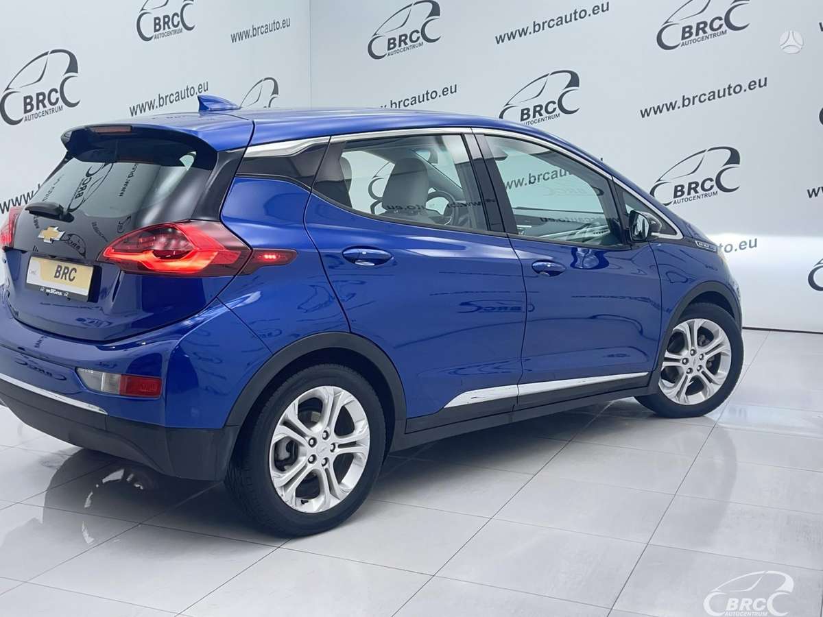 Chevrolet Bolt, 60 кВт·ч, Хэтчбек