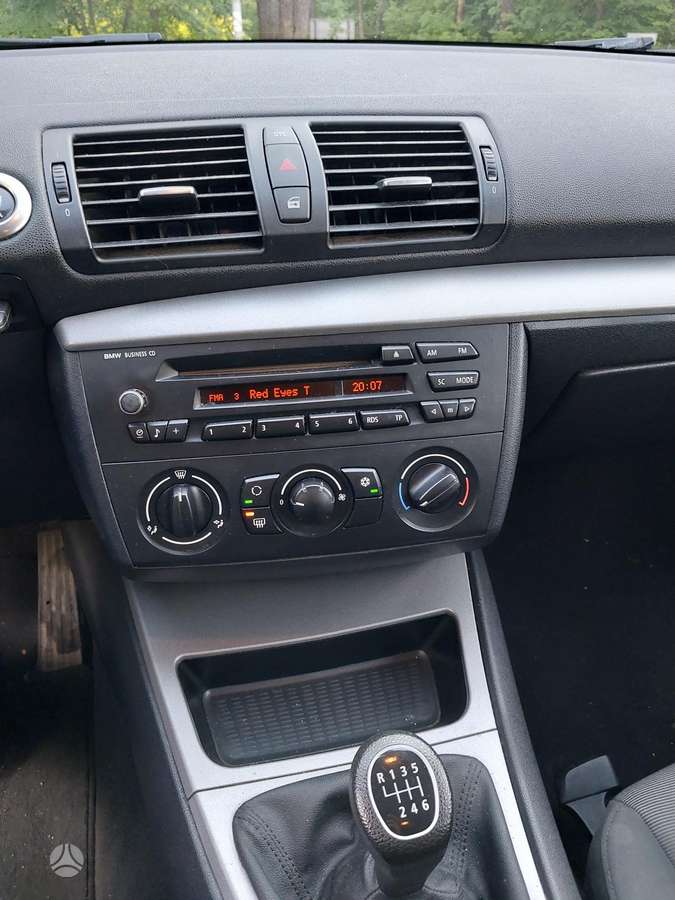 BMW 118, 2.0 l., Хэтчбек