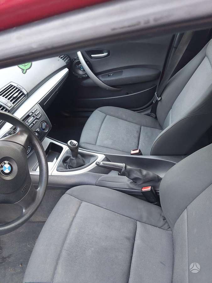 BMW 118, 2.0 l., Хэтчбек