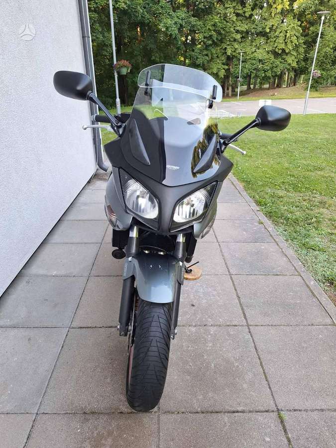 Honda CBF 600cc, street / classic