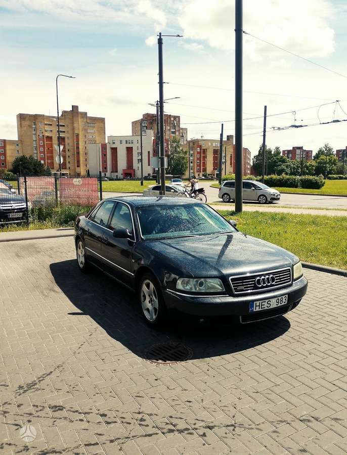 Audi A8, 2.8 l., Седан