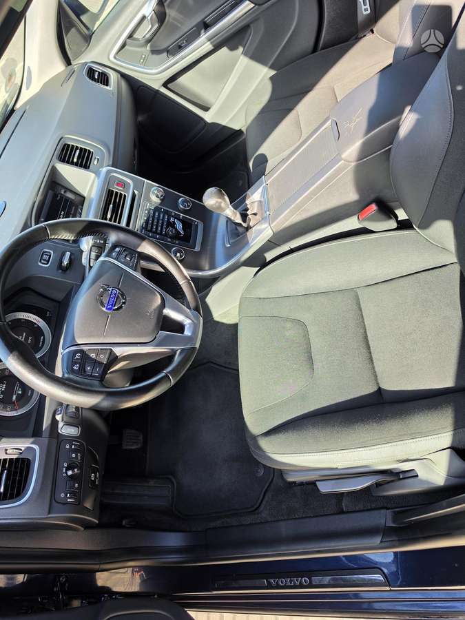 Volvo V60, 2.4 l., Универсал