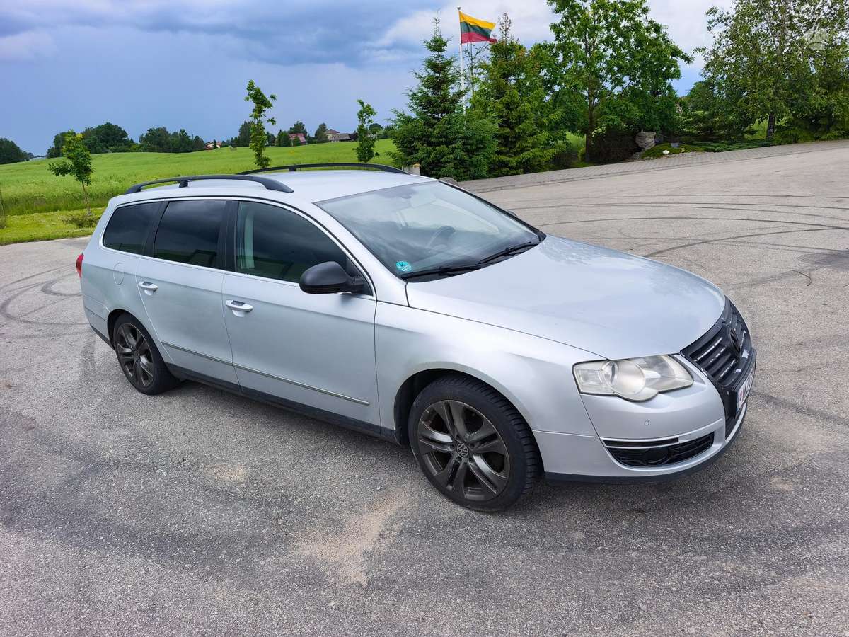 Volkswagen Passat - 2