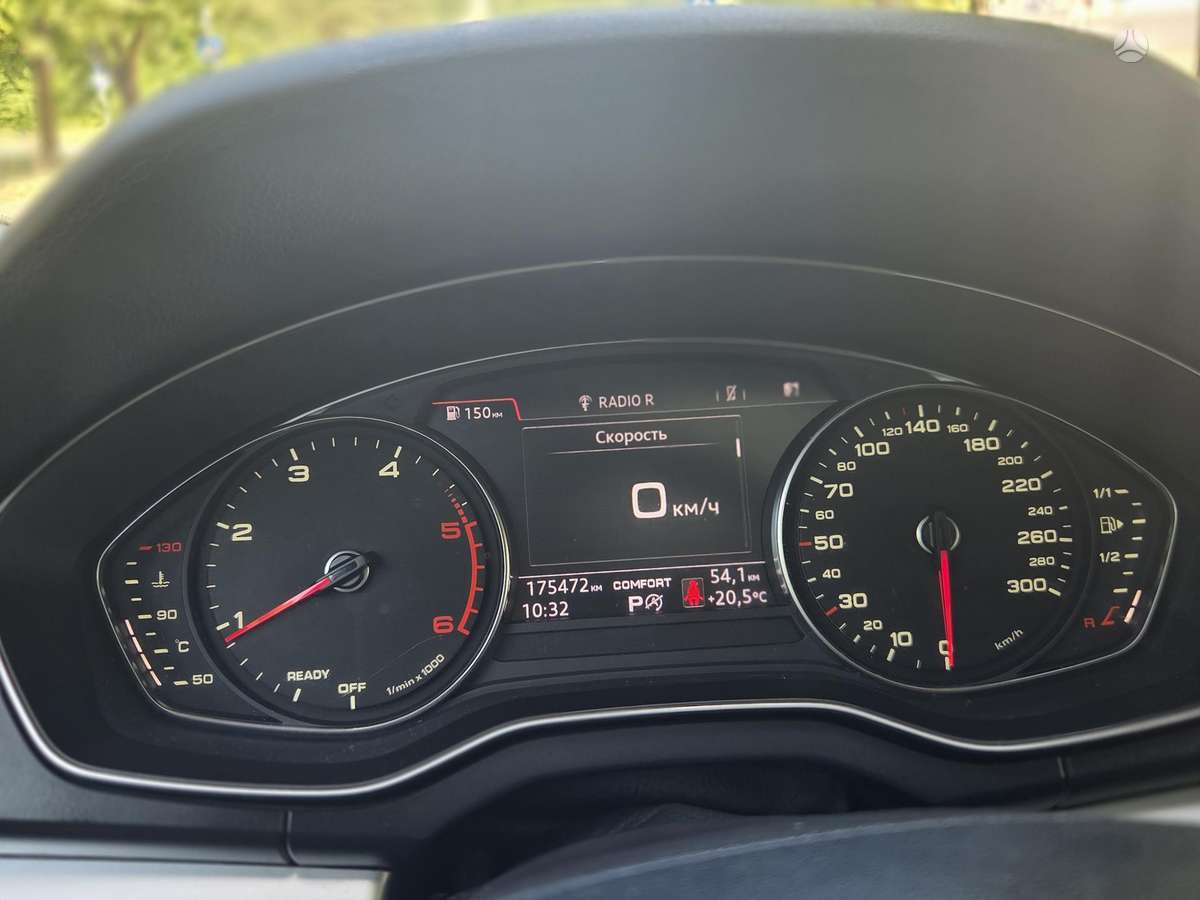 Audi Q5, 2.0 l., off-road / crossover