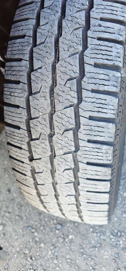 Subaru Forester, 2.0 l., off-road / crossover