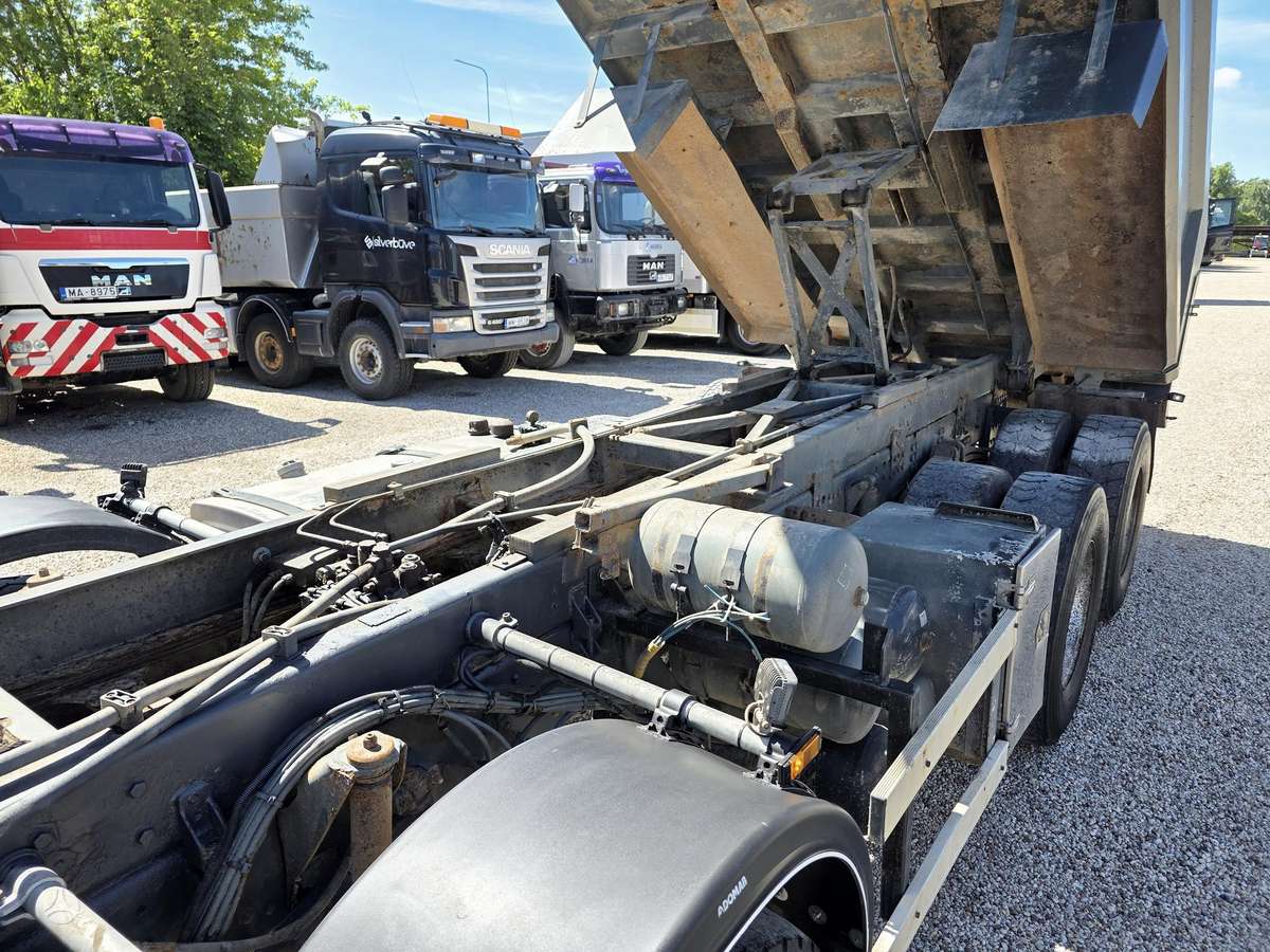 Scania 164L 480 V8 8x4 18m3, самосвалы