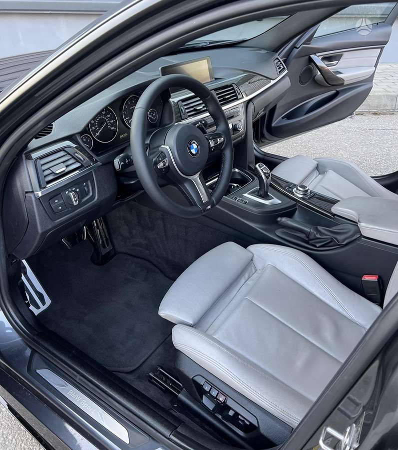 BMW 328, 2.0 l., Седан