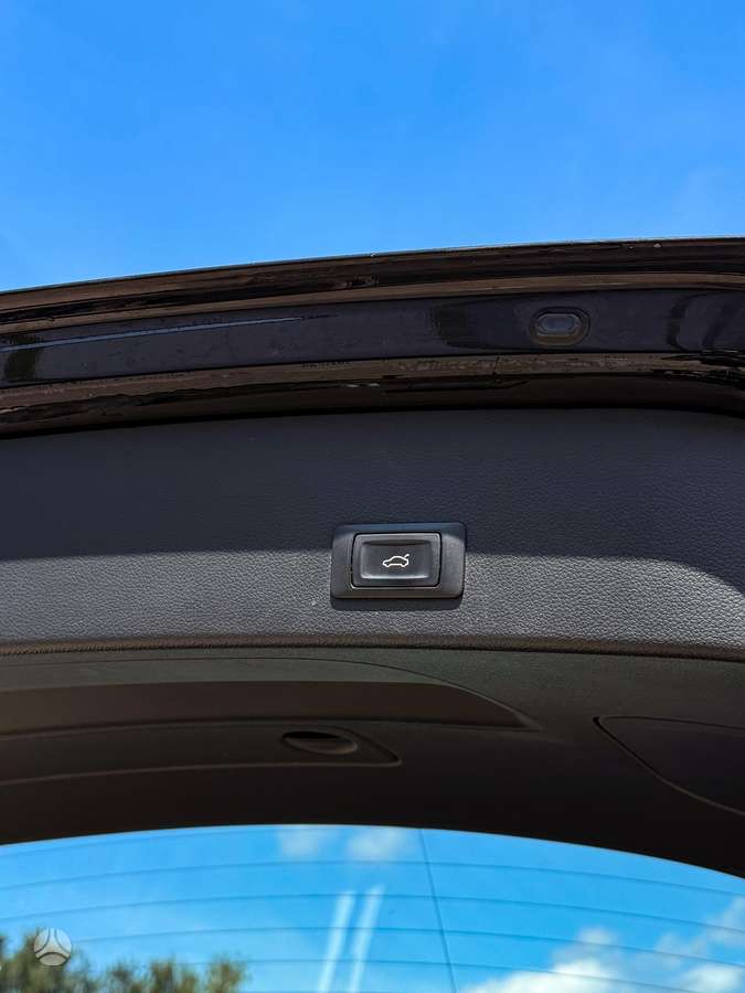 Audi A6, 3.0 l., universalas