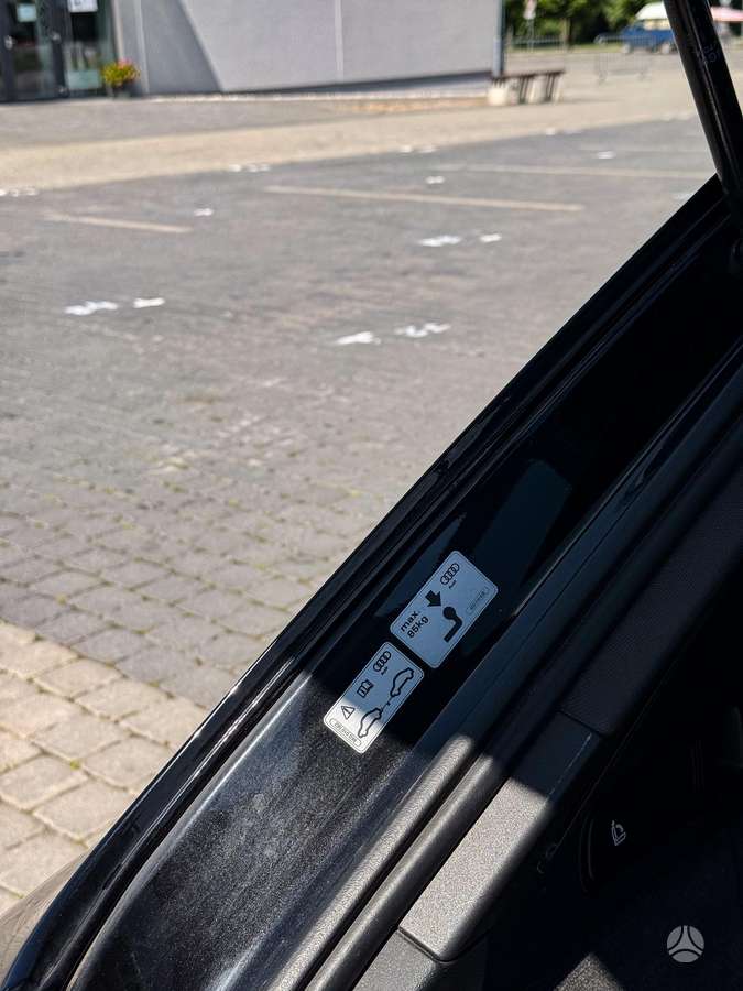 Audi A6, 3.0 l., universalas