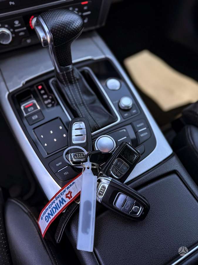 Audi A6, 3.0 l., universalas