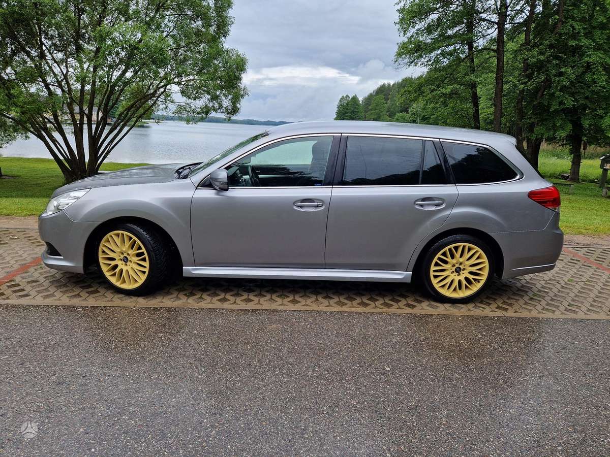 Subaru Legacy, 2.0 l., Универсал