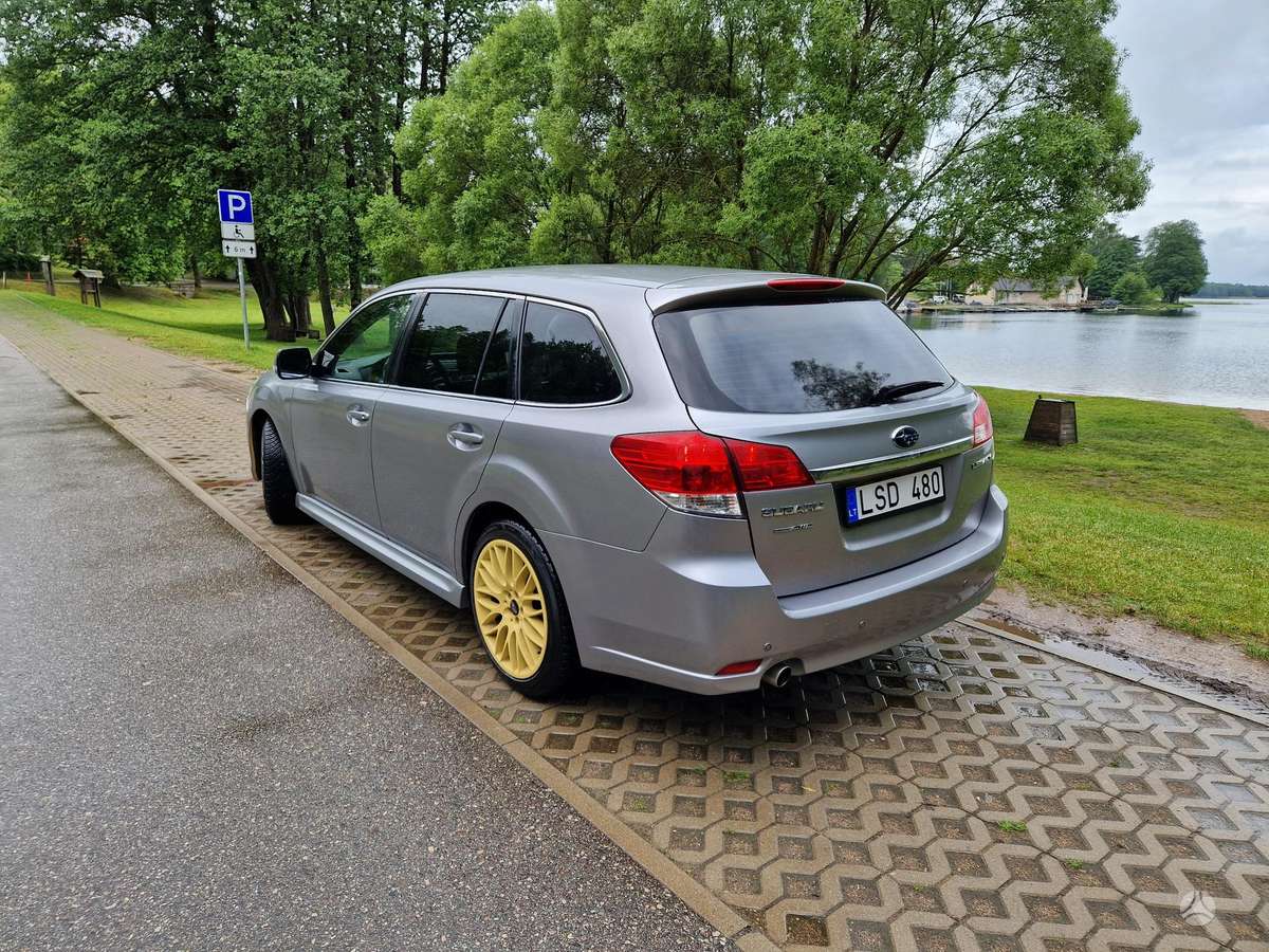 Subaru Legacy, 2.0 l., Универсал