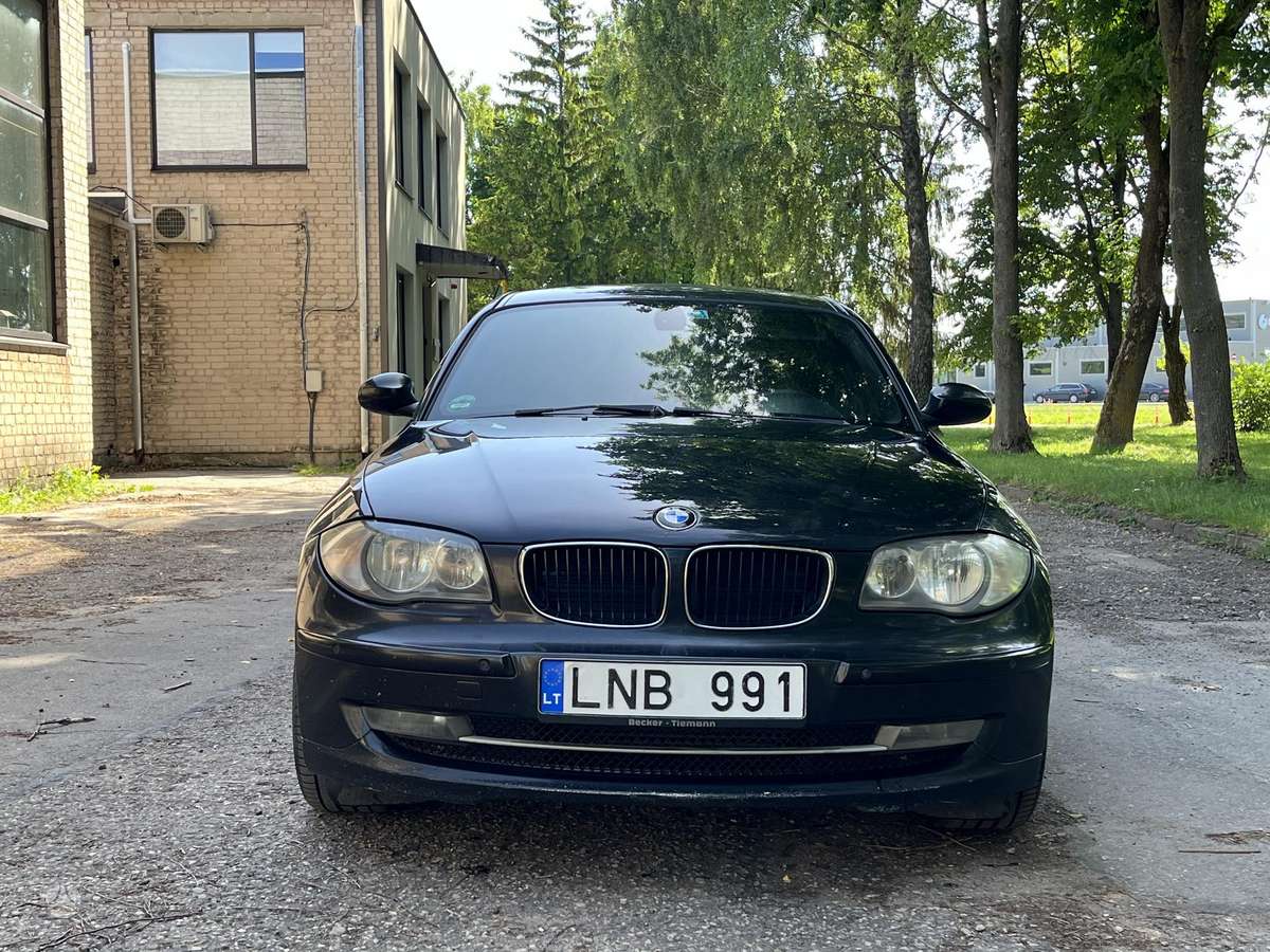BMW 120, 2.0 l., Хэтчбек