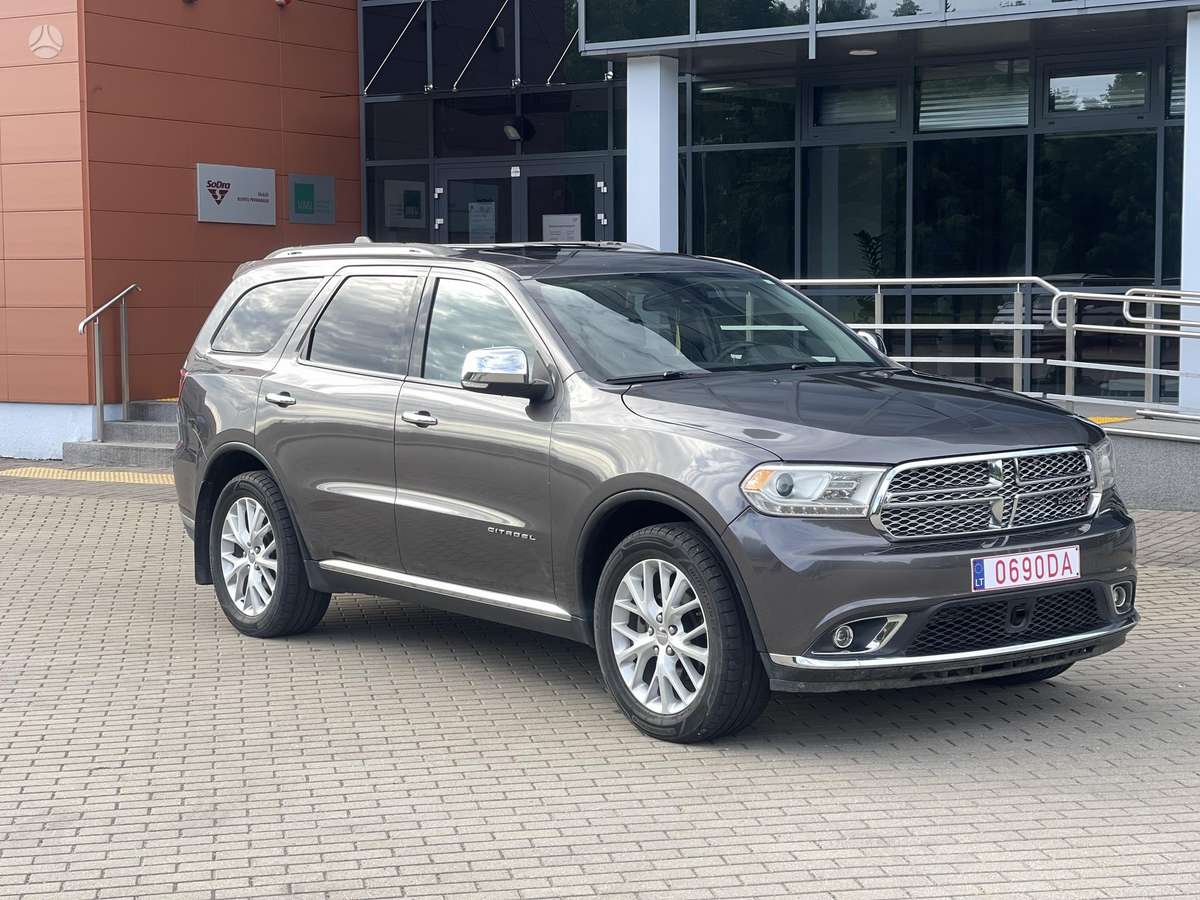 Dodge Durango, 5.7 l., off-road / crossover