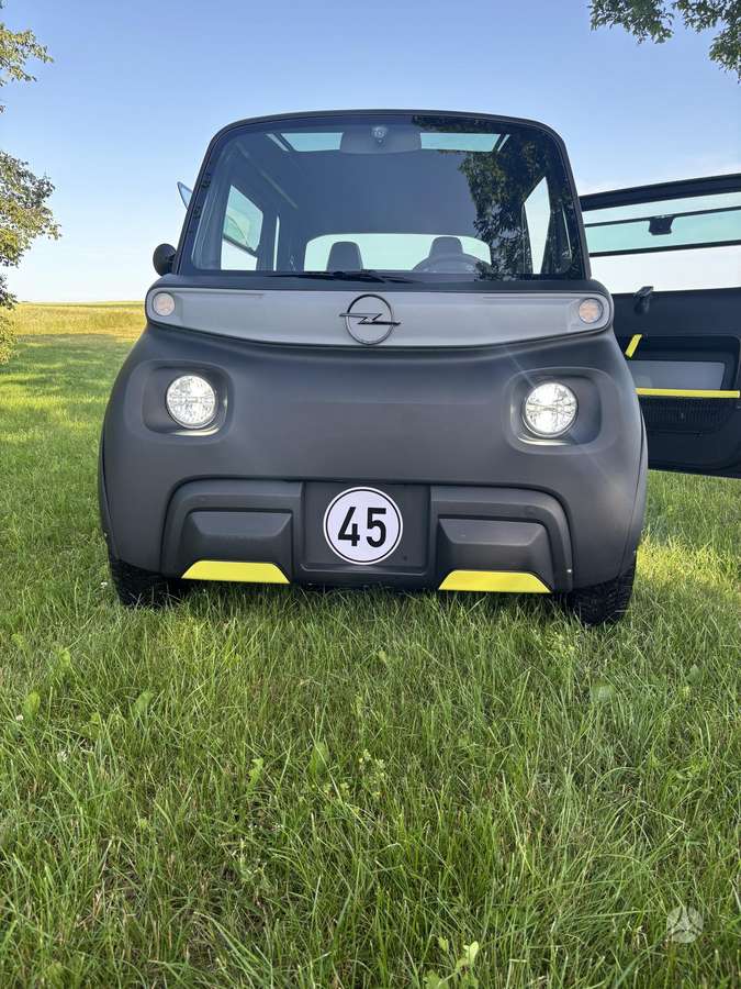Opel Rocks-e, 80 kWh, hečbekas
