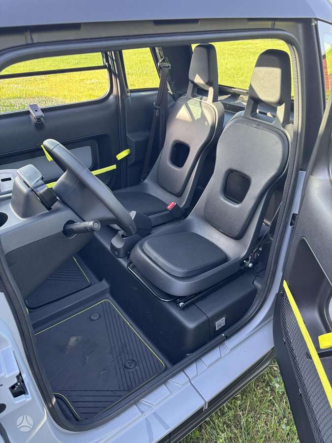 Opel Rocks-e, 80 кВт·ч, Хэтчбек