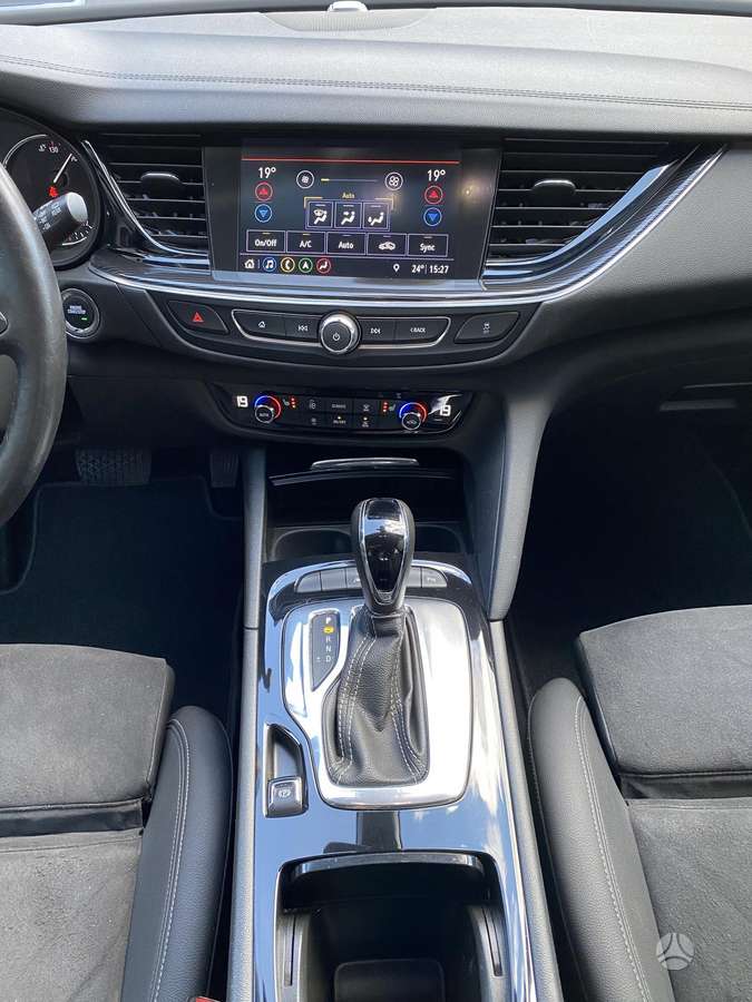 Opel Insignia, 2.0 l., Универсал