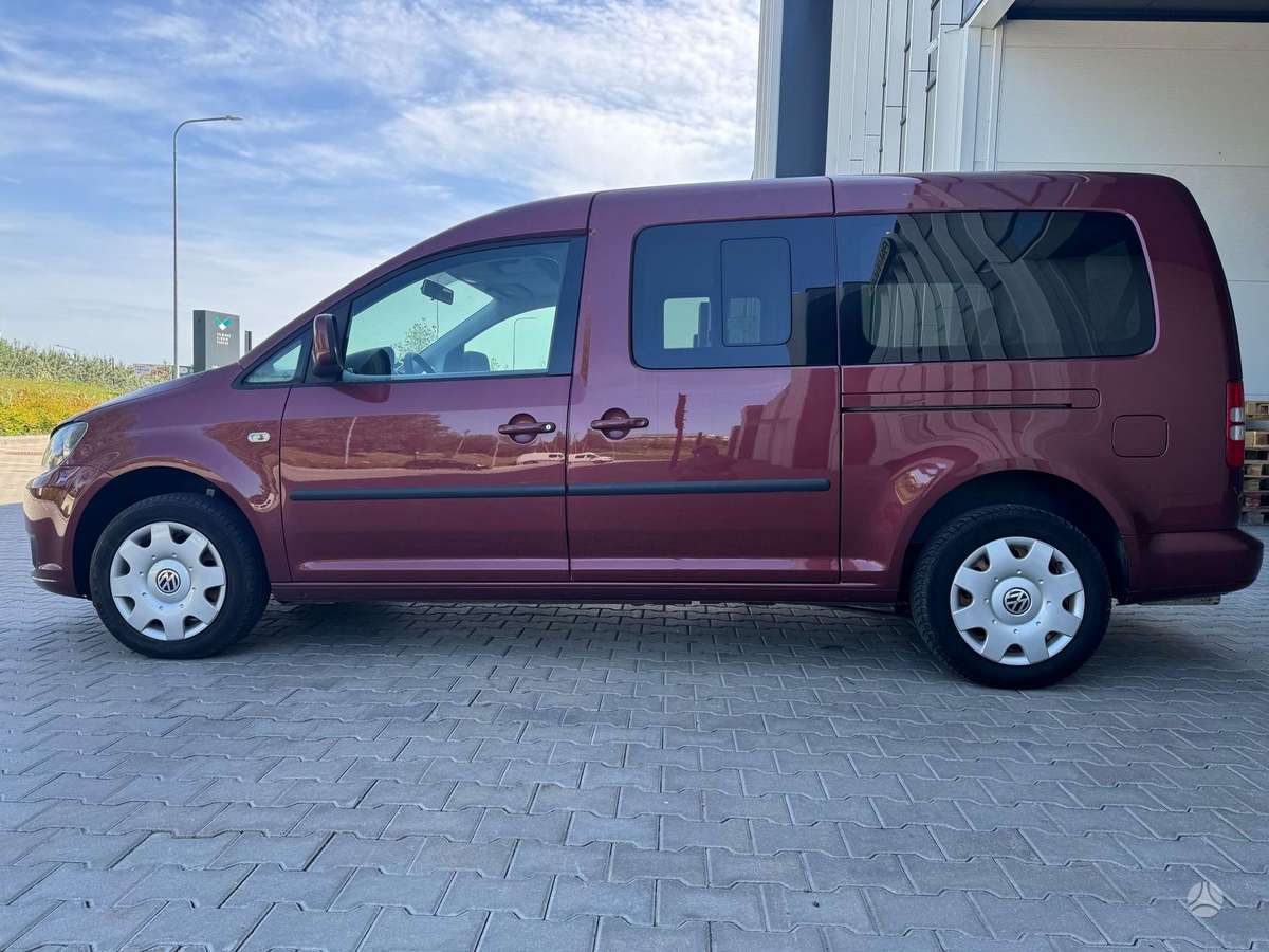Volkswagen Caddy Maxi - 12