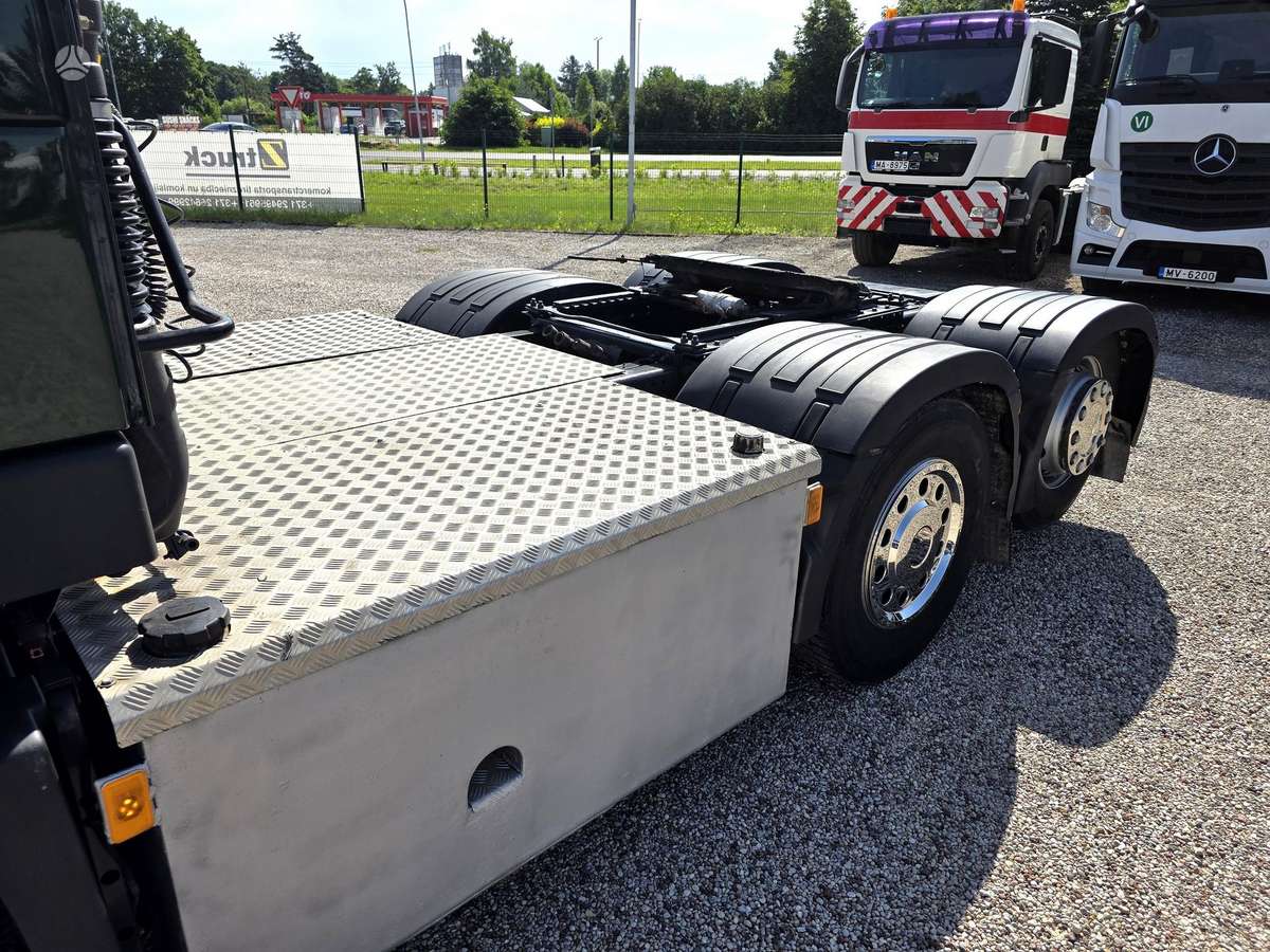 Volvo FM460 Euro5 6x2 I-Shift, single sleeper