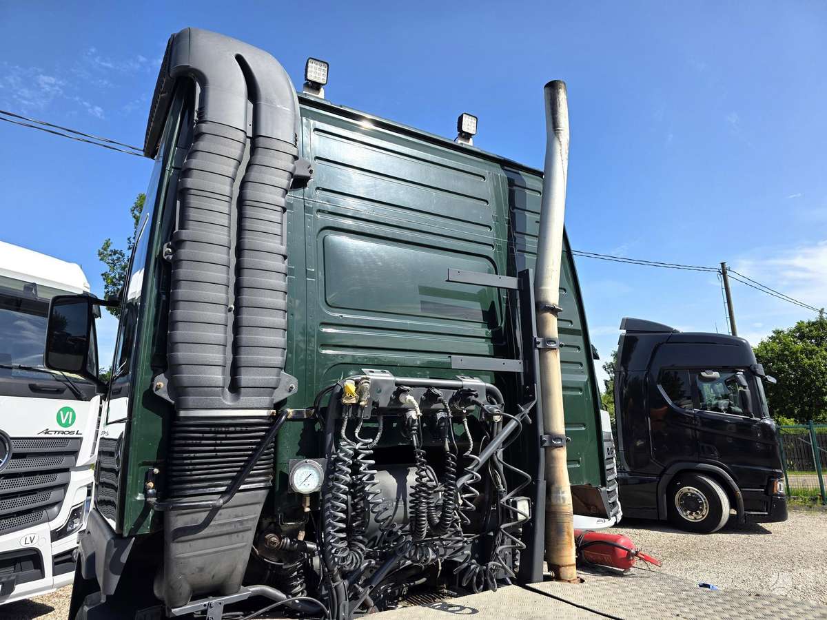 Volvo FM460 Euro5 6x2 I-Shift, single sleeper
