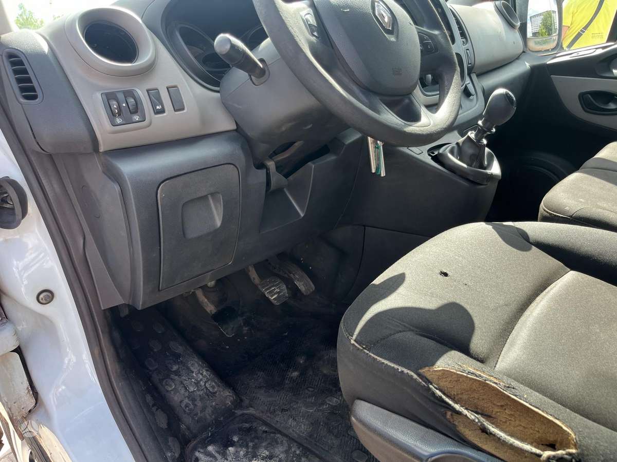 Renault Trafic, 1.6 l., Минивэн
