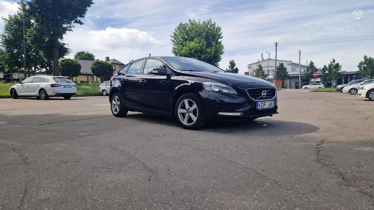 Volvo V40 - 1